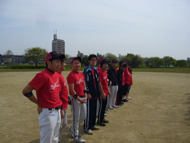 初戦は緊張します